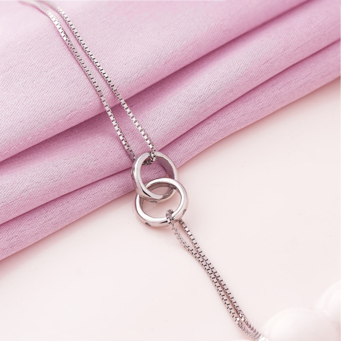 Double Loops Bracelet